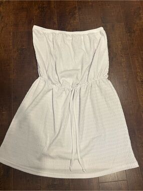 Cove White Strapless Textured Dress / beach cover up